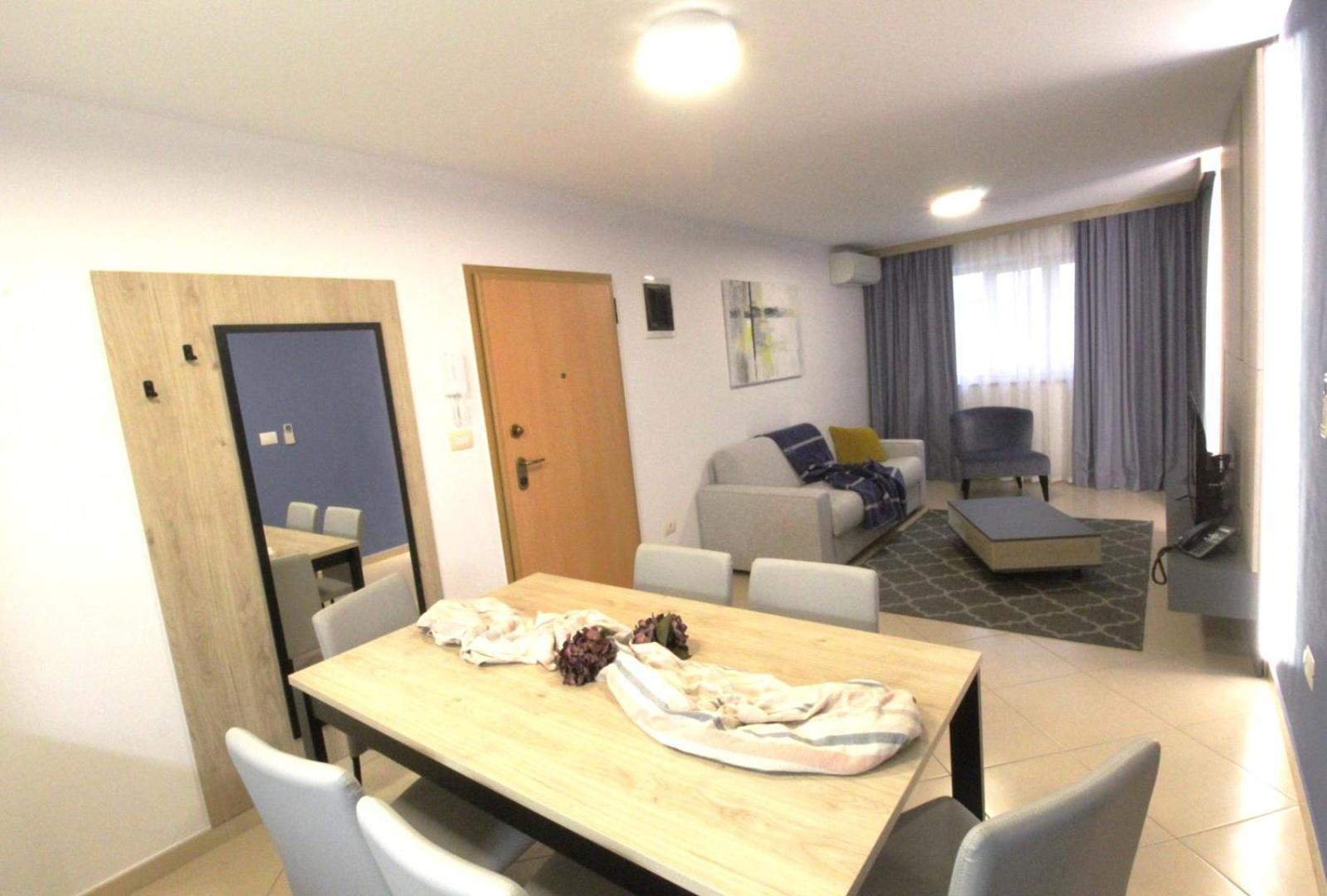 Humagum Sea View Apartment - Garden Palace Umag Eksteriør bilde